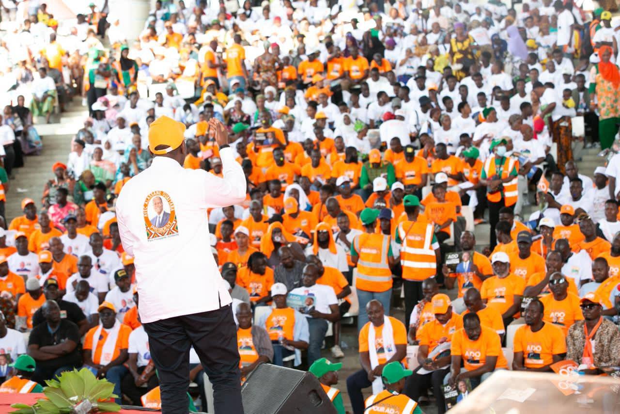 Présidentielle 2025 : transporteurs, commerçants et consommateurs s’engagent pour Alassane Ouattara