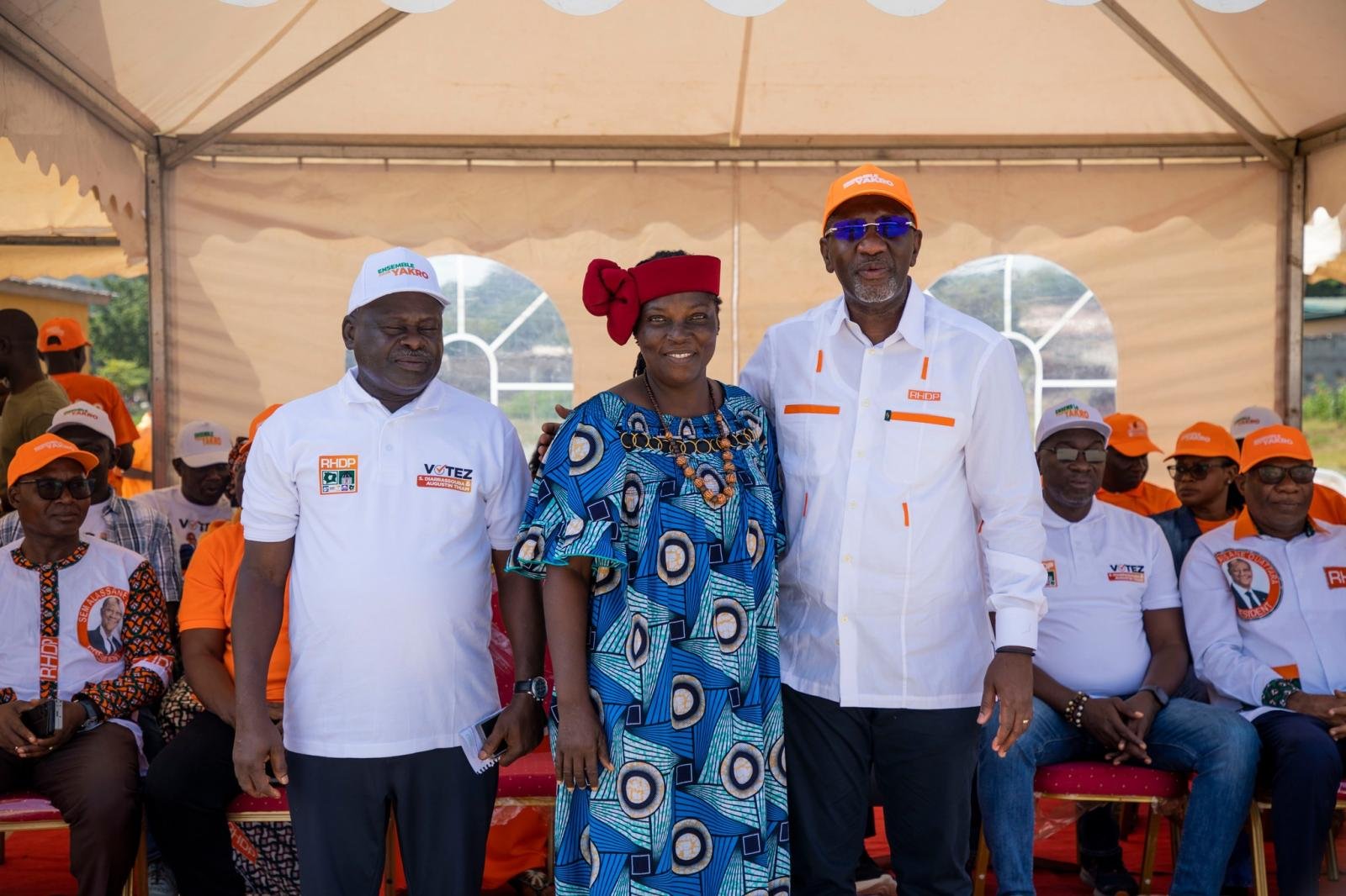 👉 Les femmes du Vivrier et le monde agricole avec le RHDP-Yakro !