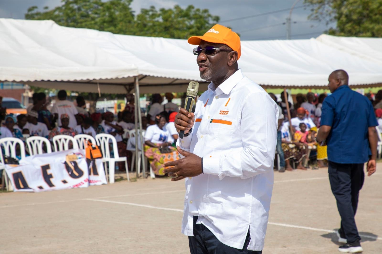 👉 Les femmes du Vivrier et le monde agricole avec le RHDP-Yakro !