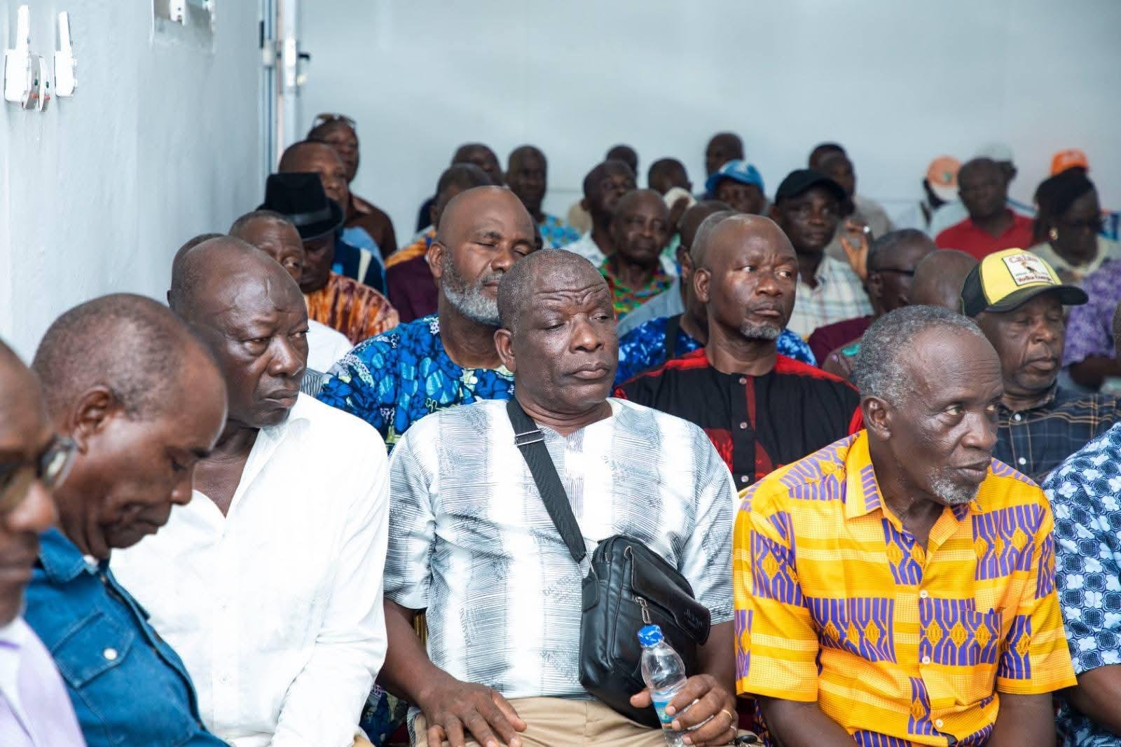 👉Rencontre avec les retraités des FDS au siège du RHDP-Yakro