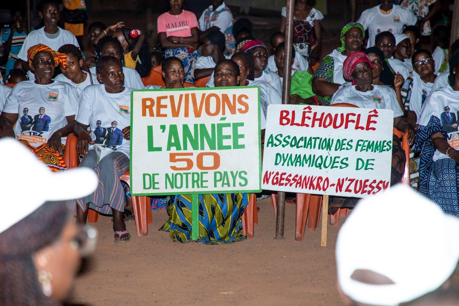 Yamoussoukro : Les femmes disent oui au RHDP!