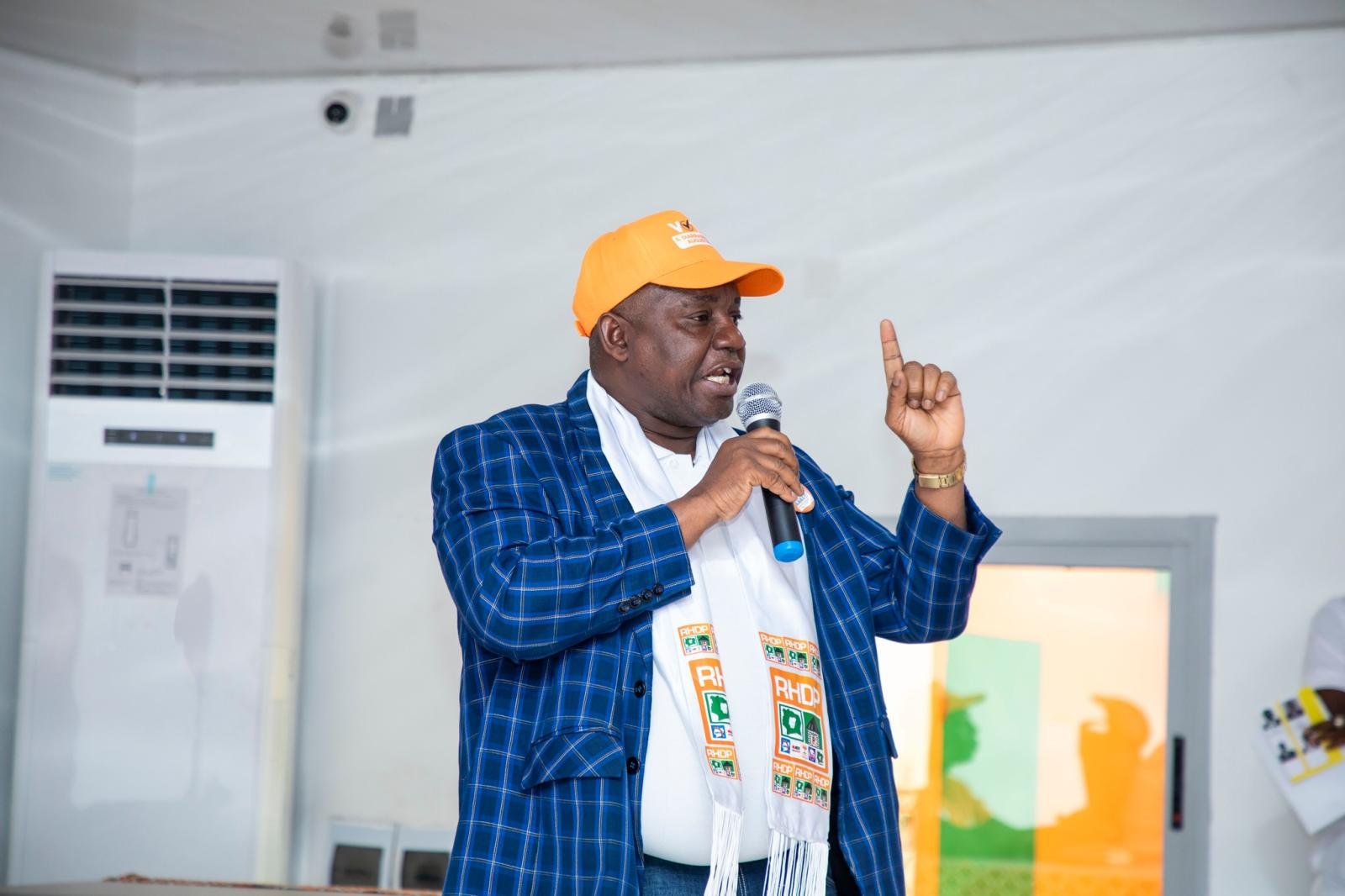 Éducation et avenir : les enseignants de Yamoussoukro font le choix du RHDP-Yakro!