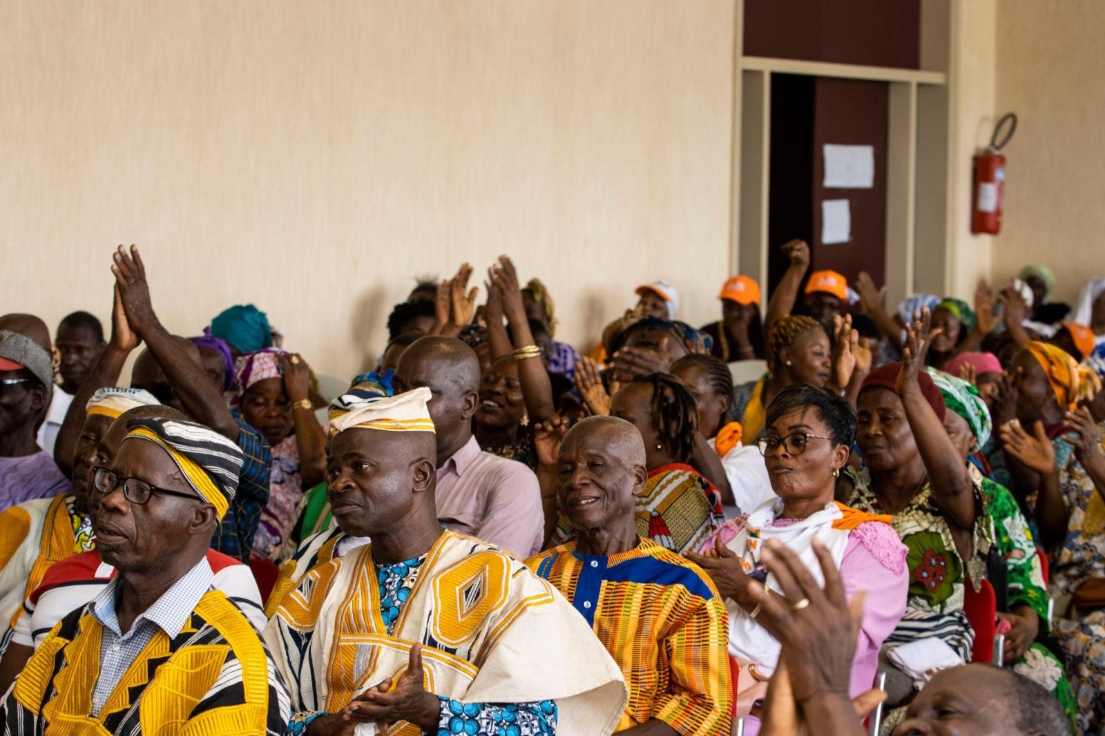 rencontre avec les communautés Dan , We , Gouro et Whan ( Guéré, Wobé, Gouro, Yacouba,…)