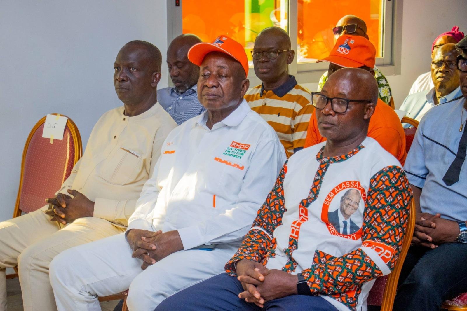 Remise des attributs de Député à mon suppléant, Ouattara Yaya