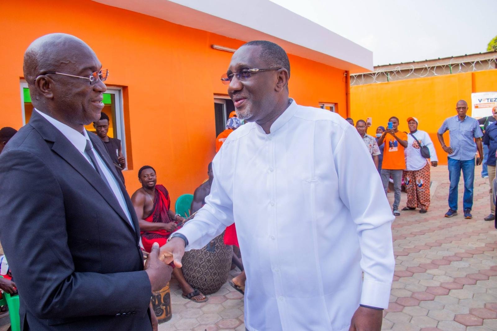 Remise des attributs de Député à mon suppléant, Ouattara Yaya