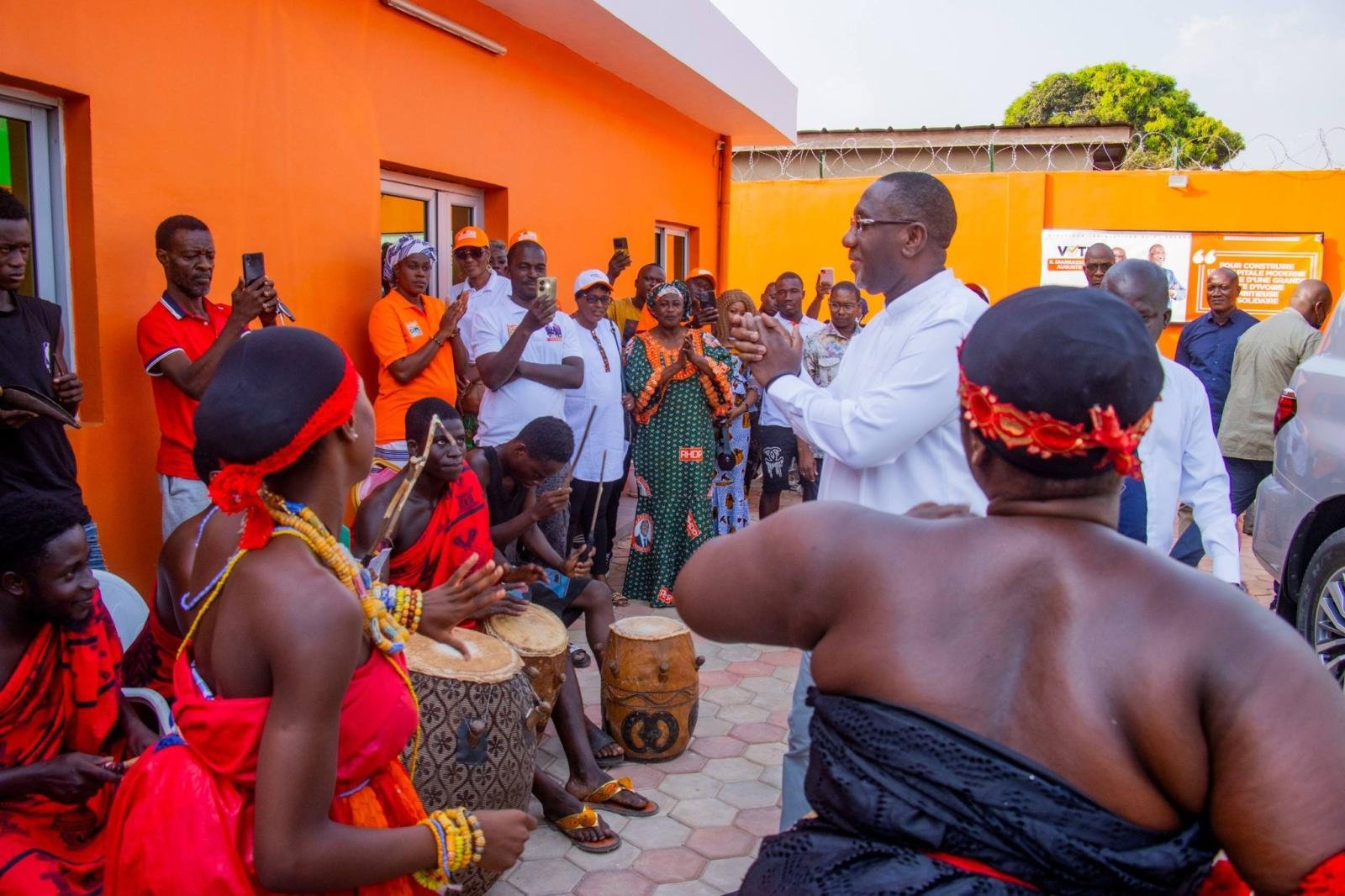 Remise des attributs de Député à mon suppléant, Ouattara Yaya