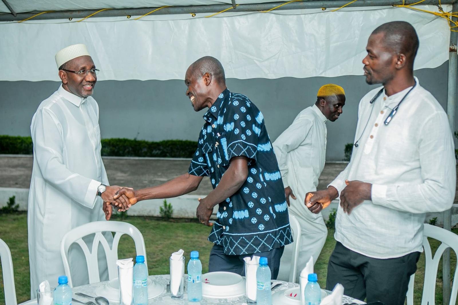 Yamoussoukro/Ramadan et carême : le Ministre Souleymane Diarrassouba rassemble musulmans et chrétiens autour d’une rupture collective